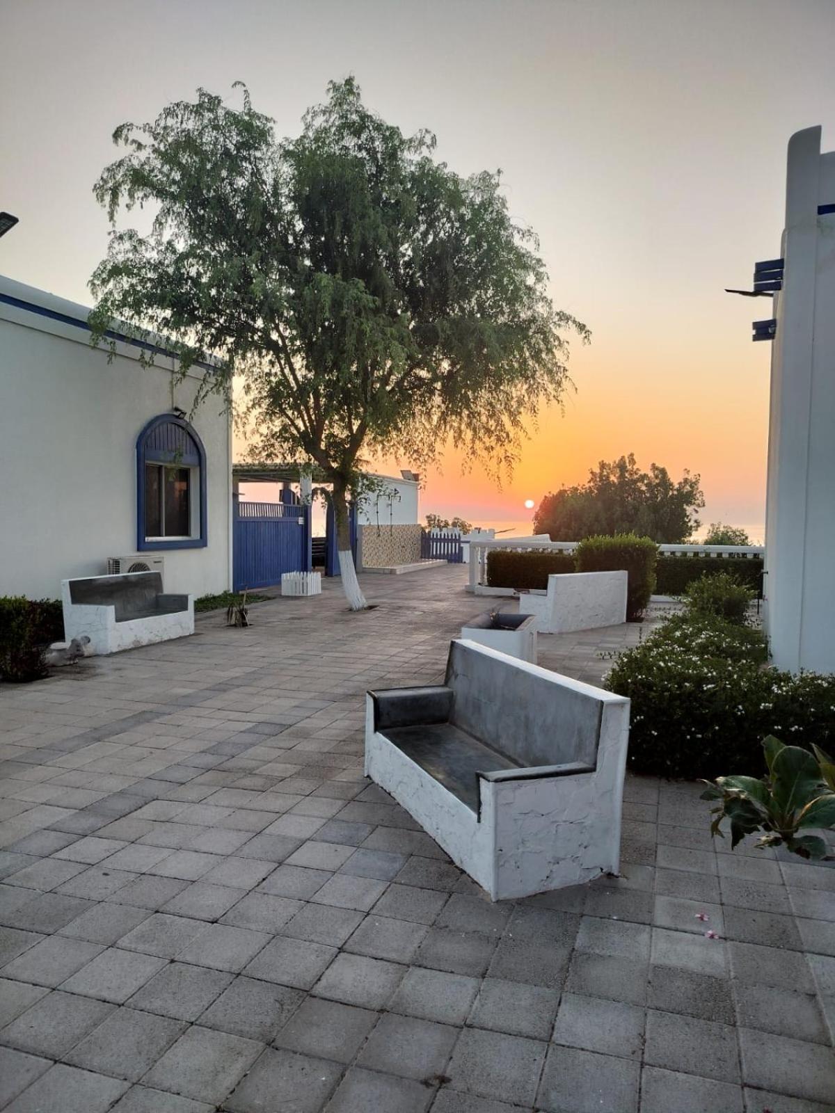 Al-Ashkhara Beach Resort منتجع شاطئ الأشخرة Al Sharqiyah ภายนอก รูปภาพ